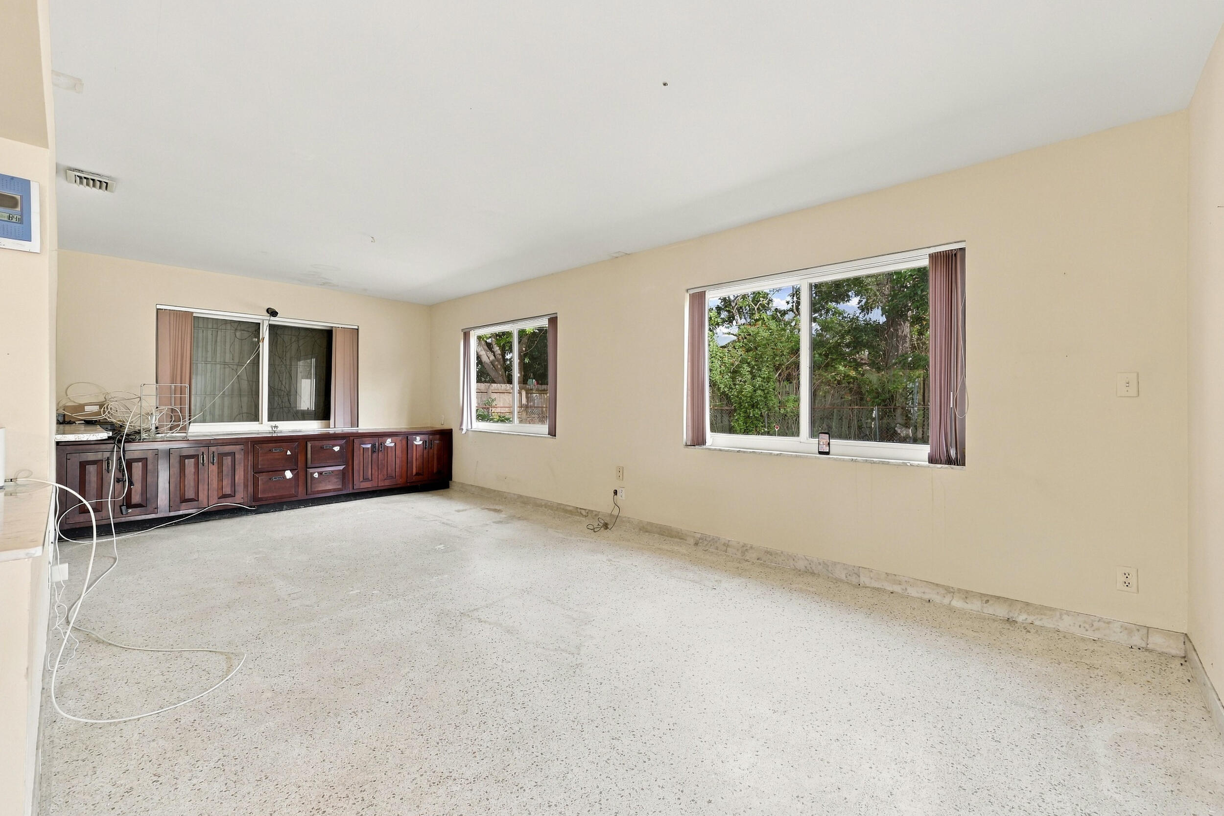 213 NE 24th Court