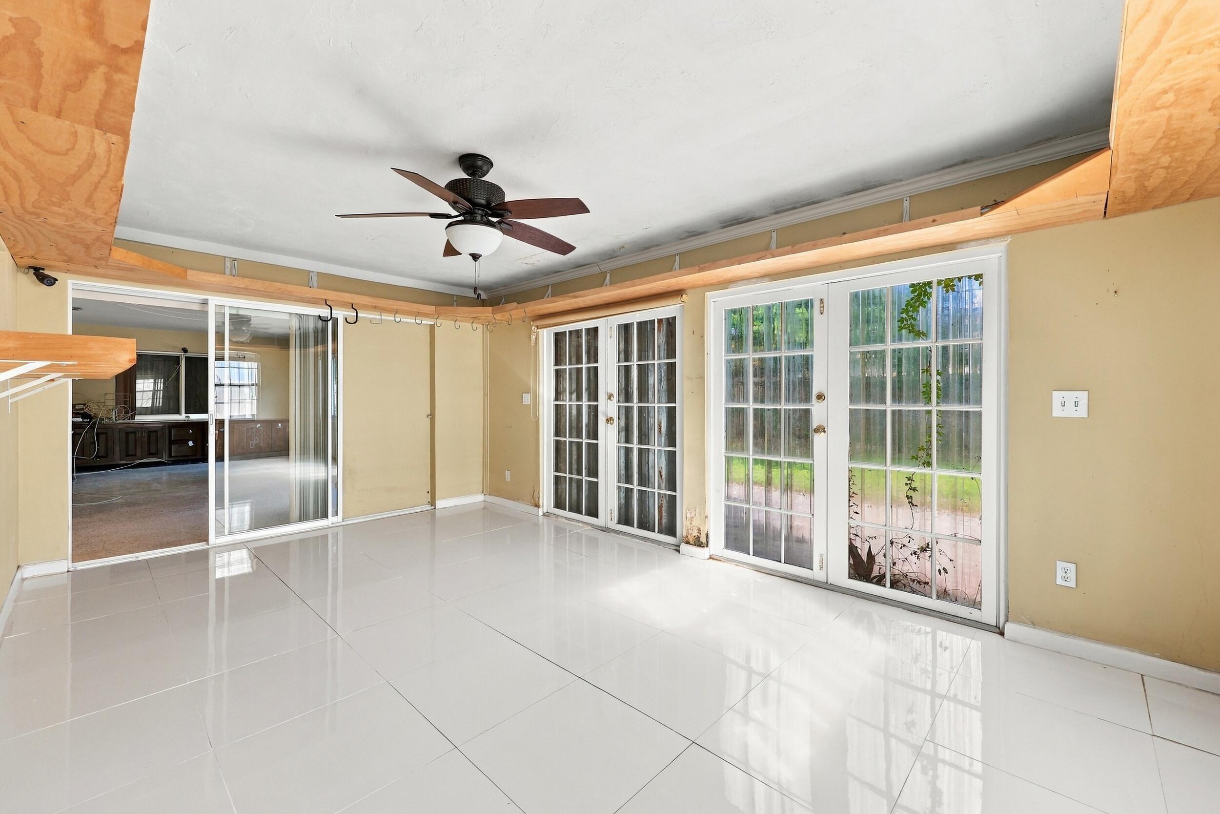 213 NE 24th Court
