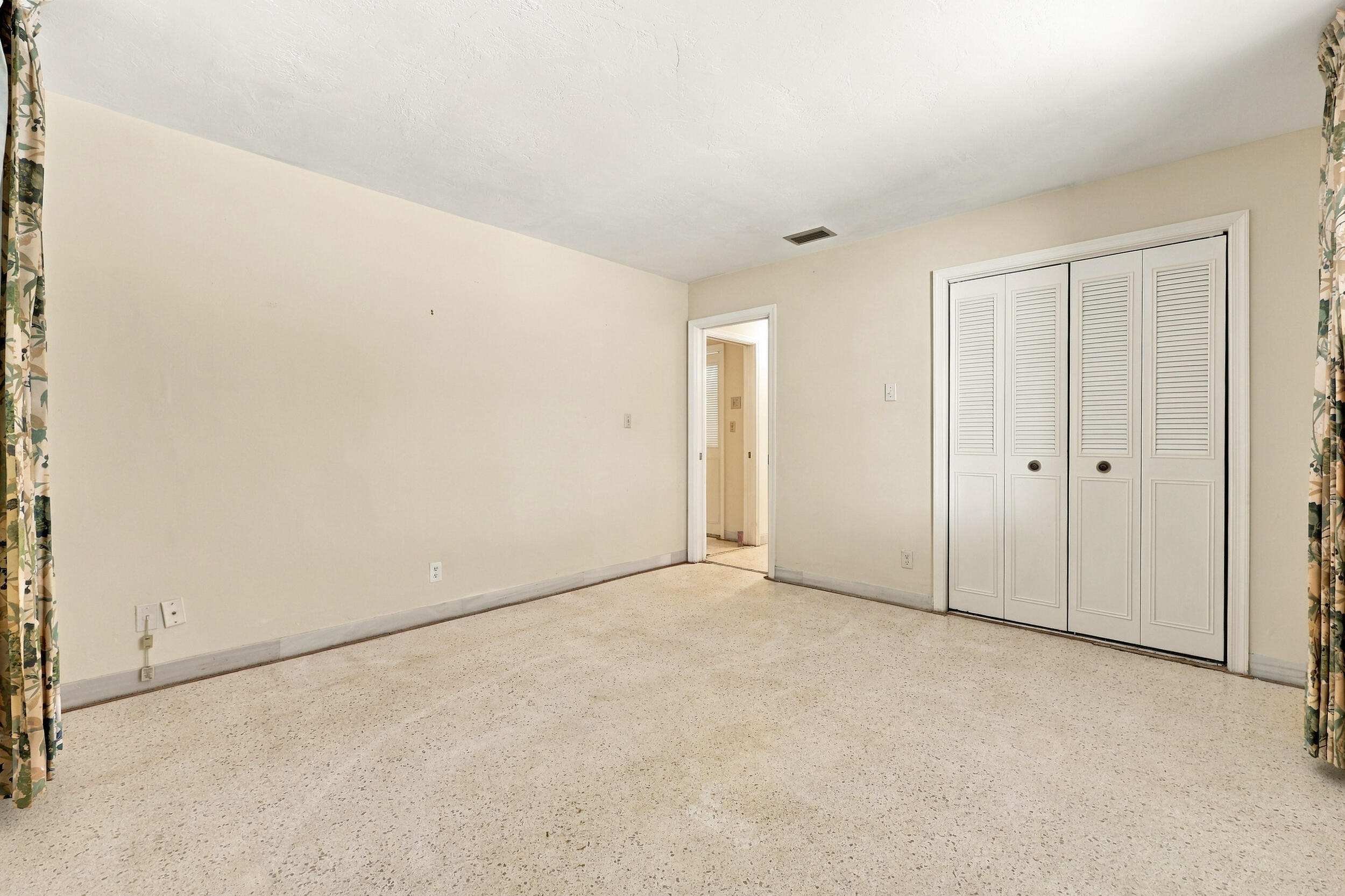213 NE 24th Court