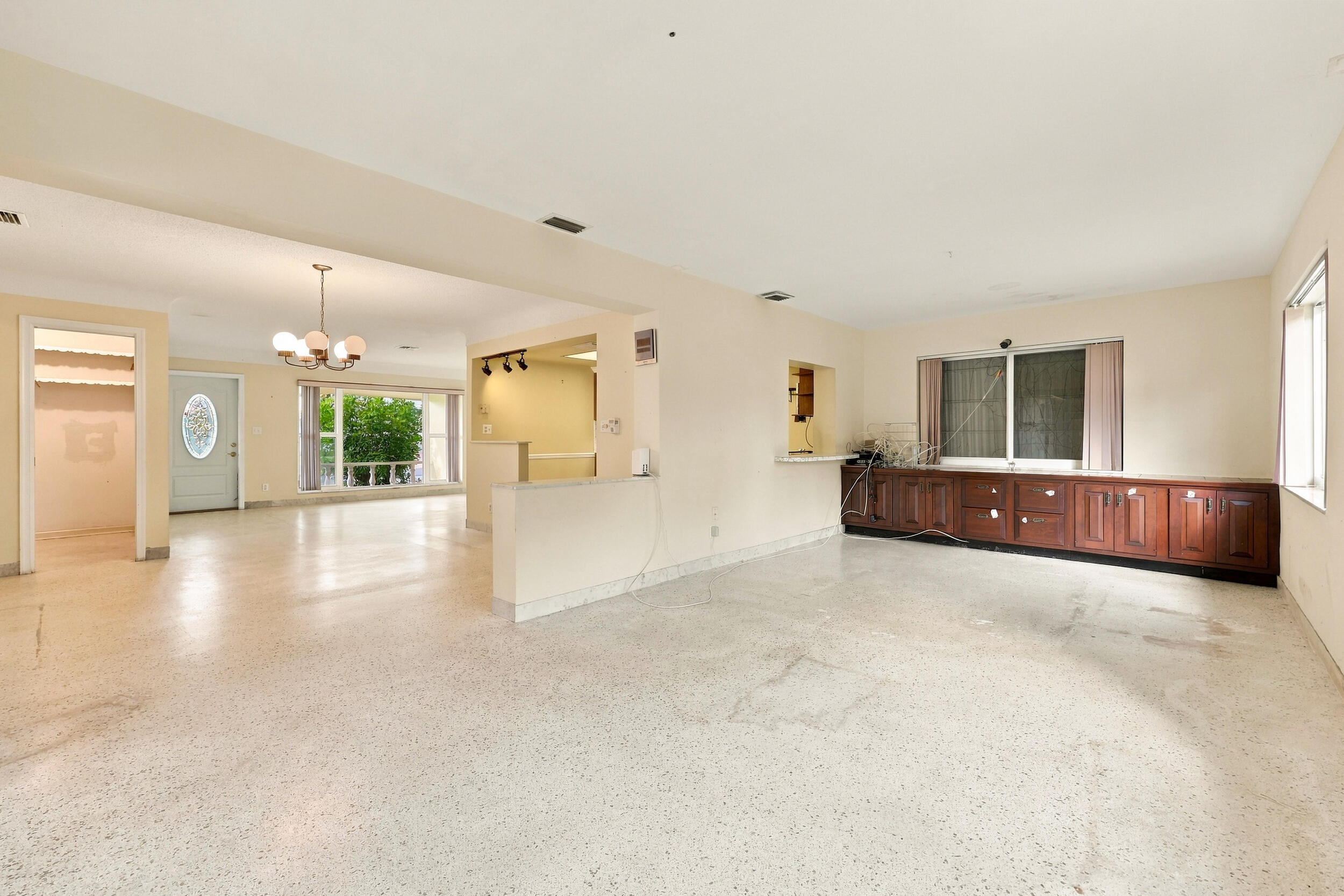 213 NE 24th Court