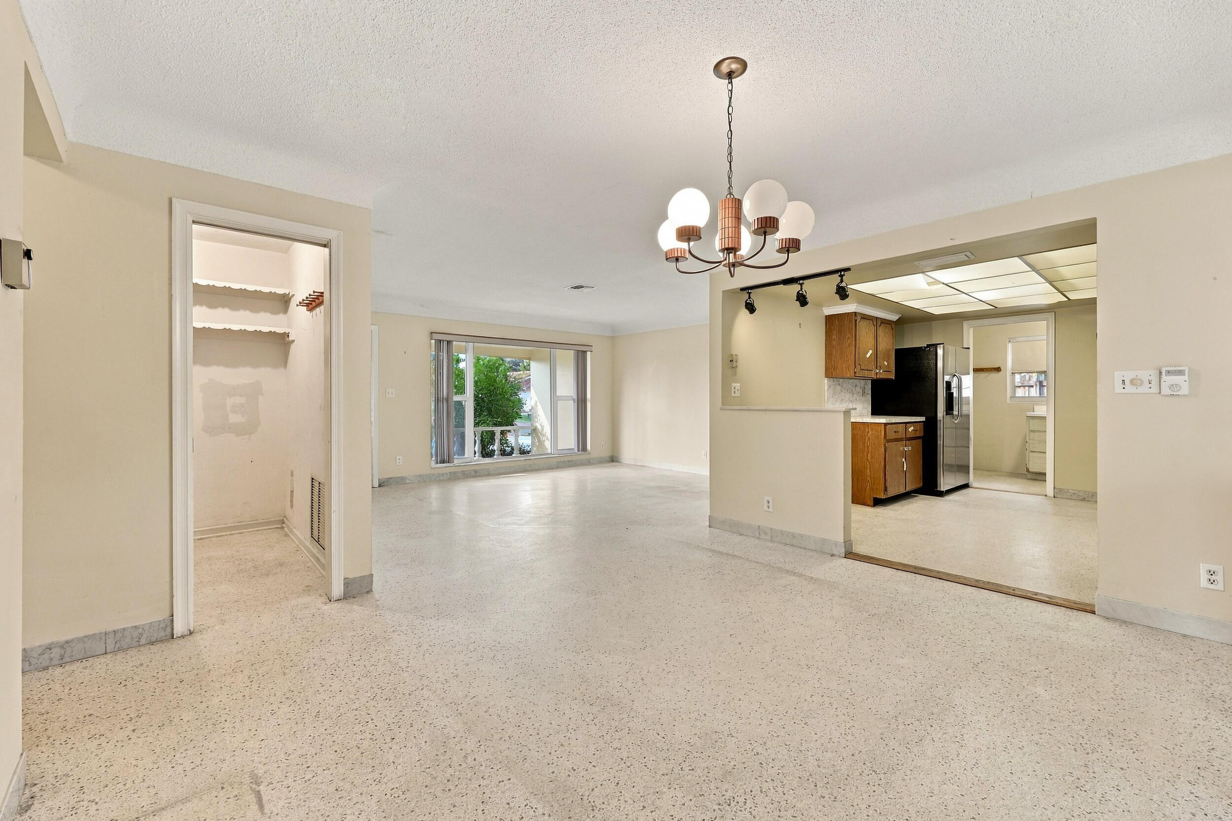 213 NE 24th Court