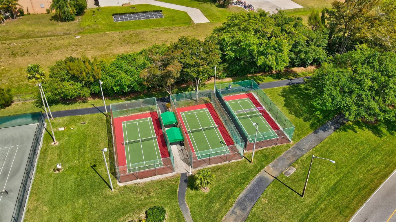 14310 Strathmore Ln 303