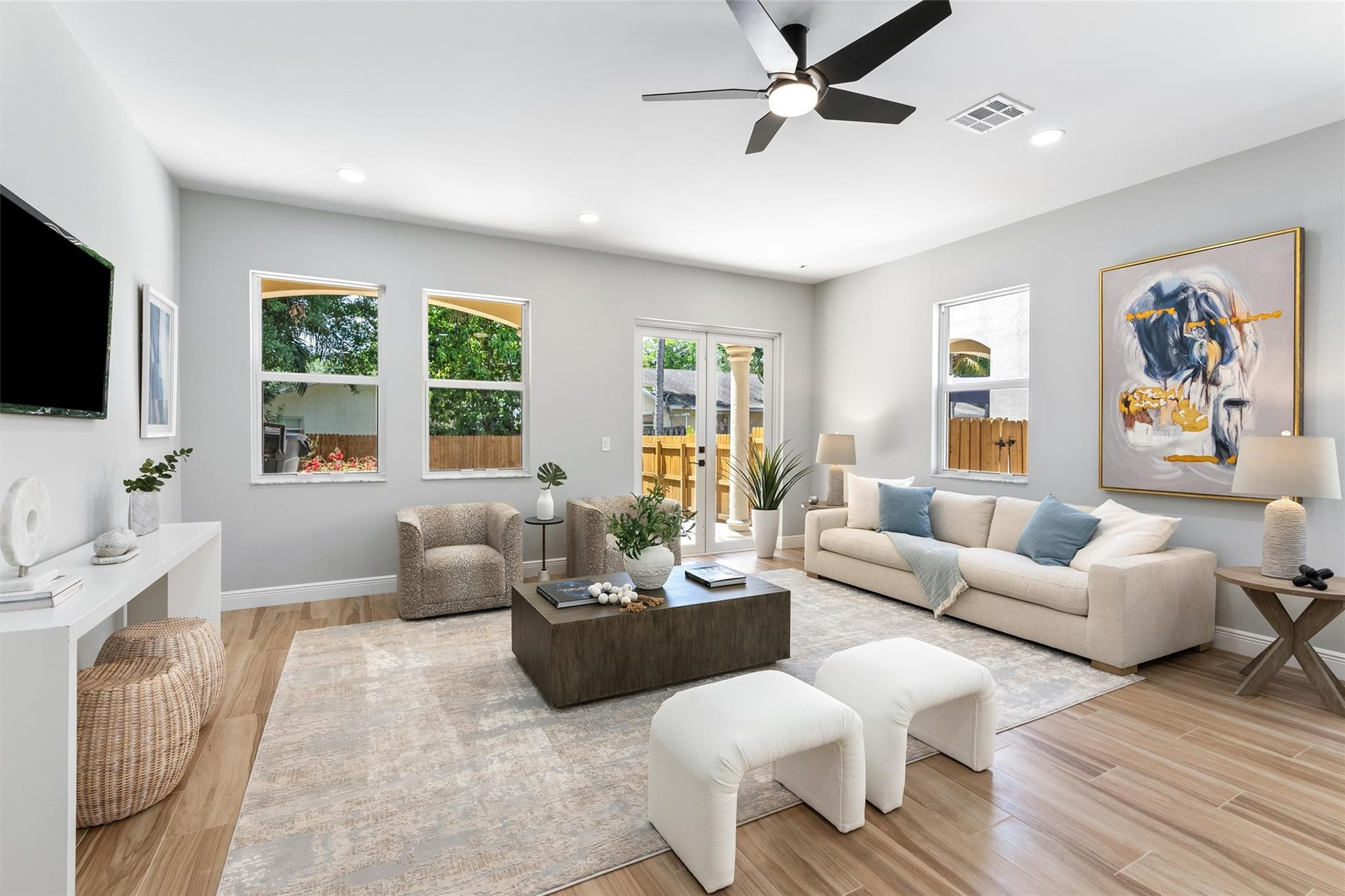 2309 SW 18th Ave 2309