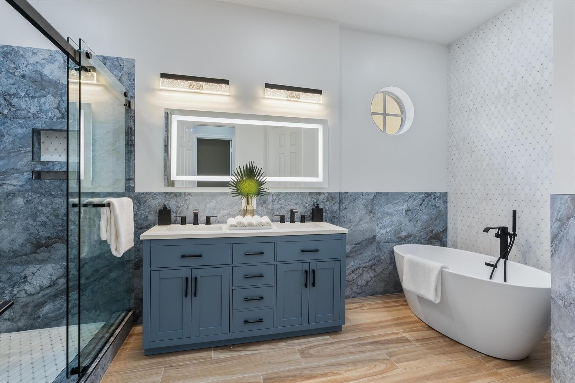 2309 SW 18th Ave 2309