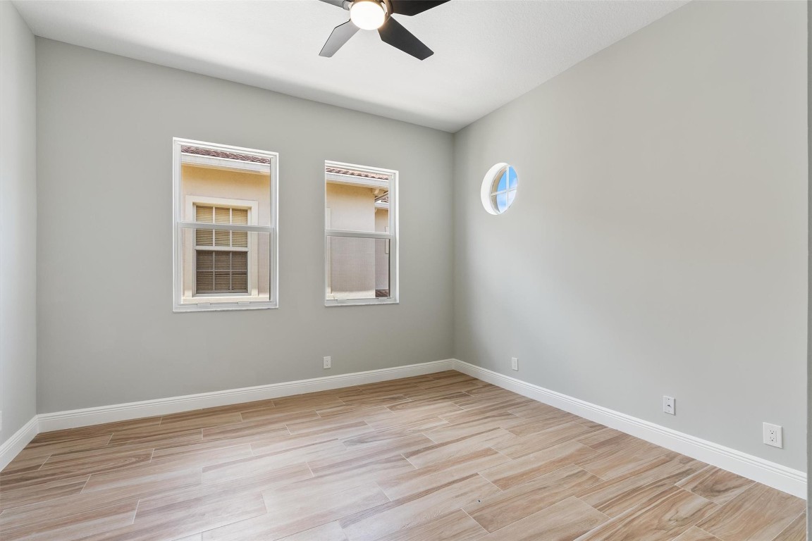 2309 SW 18th Ave 2309