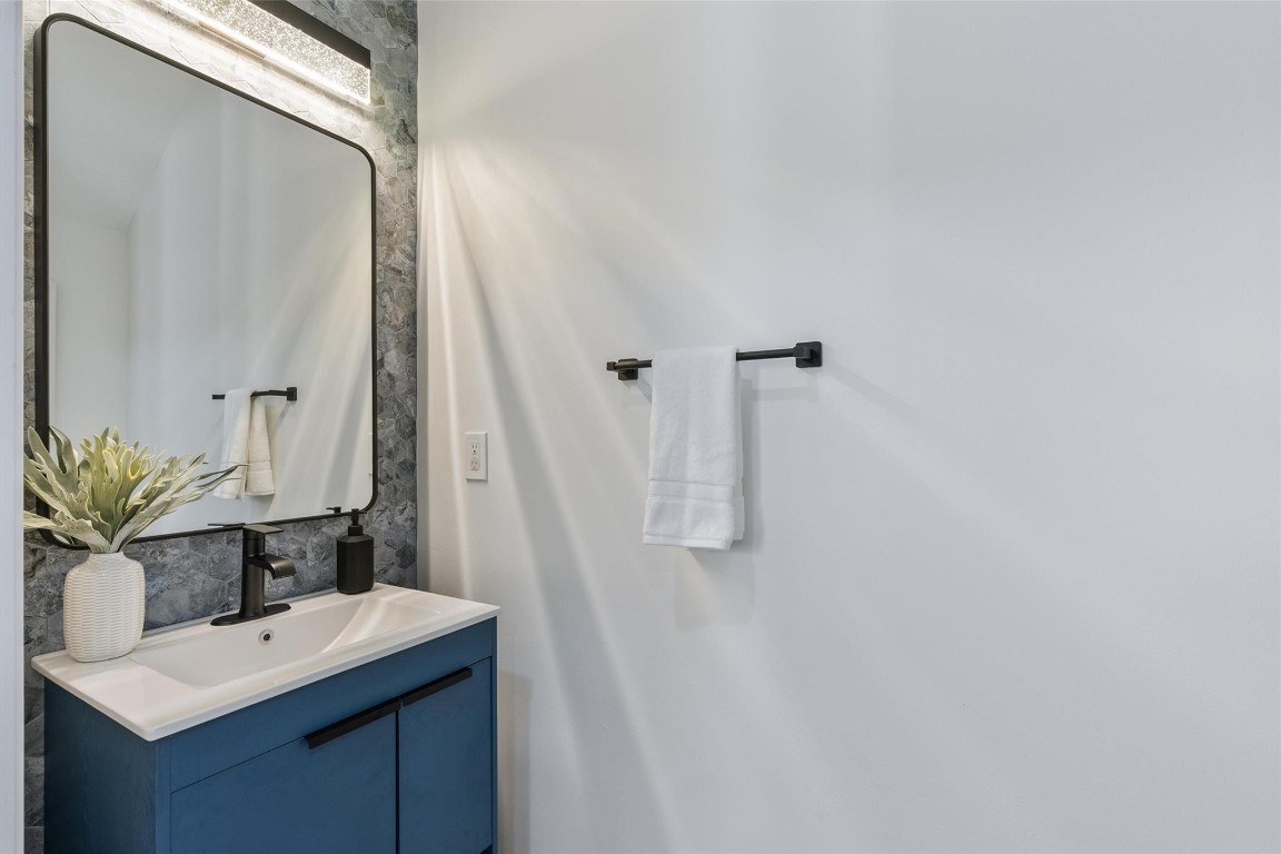 2309 SW 18th Ave 2309