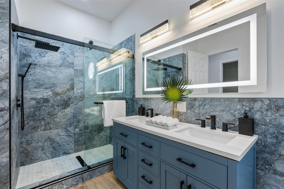 2309 SW 18th Ave 2309