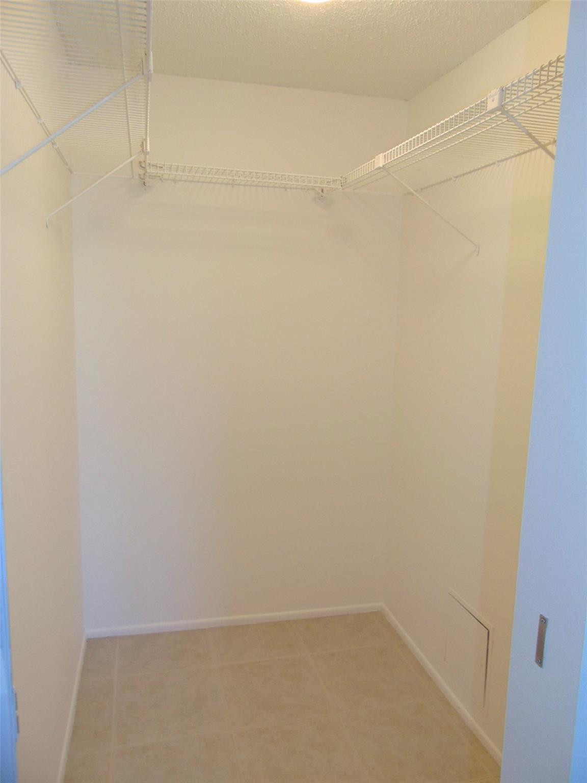 2400 SW 22nd Ave 512