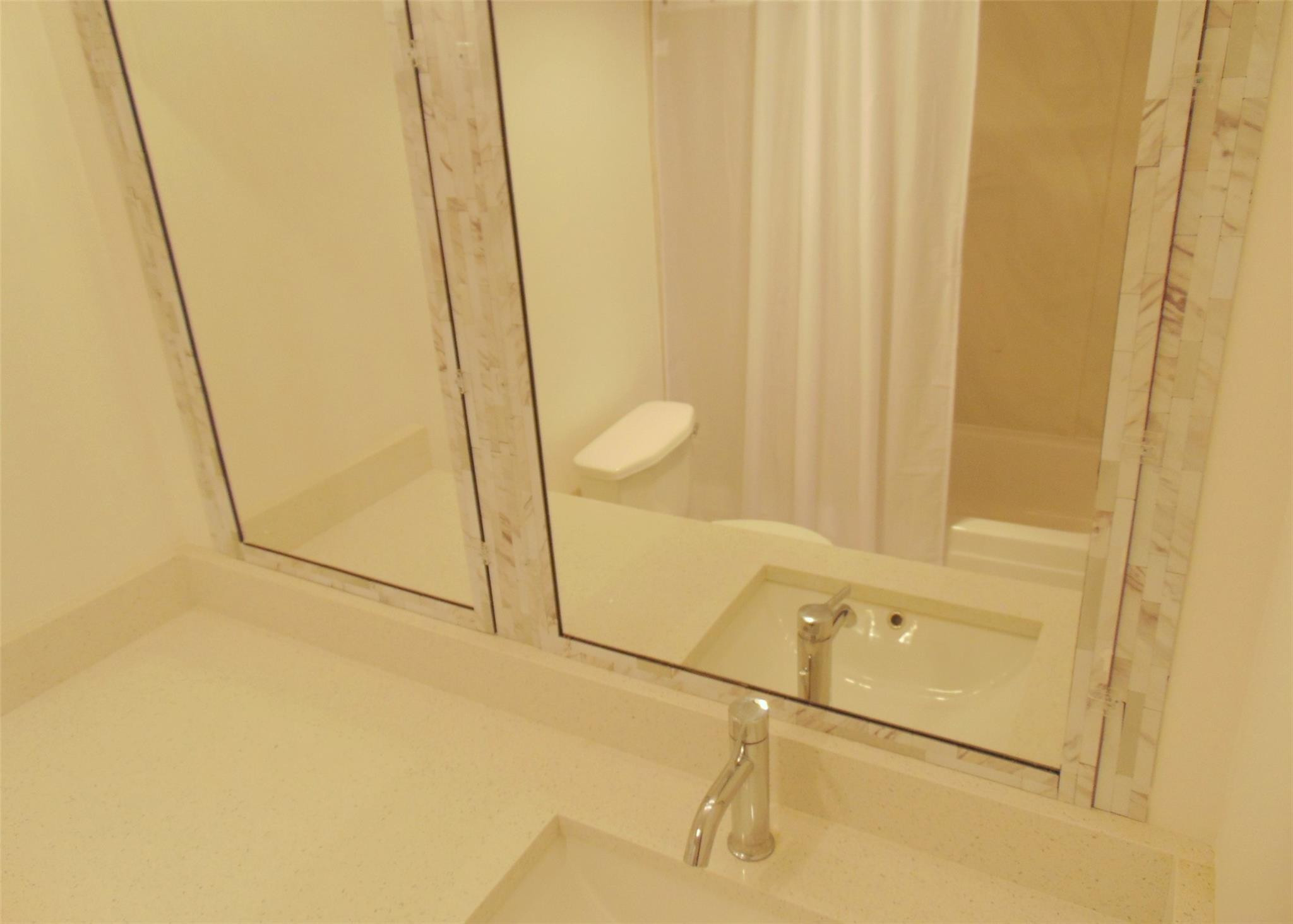 2400 SW 22nd Ave 512