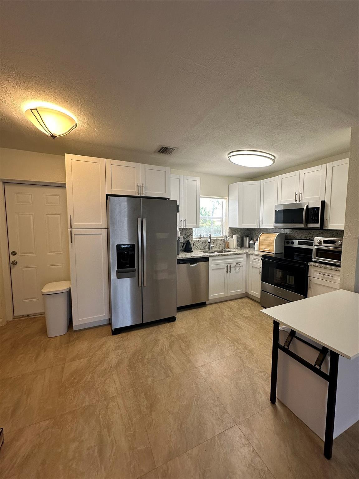 1101 SW 32nd Ct