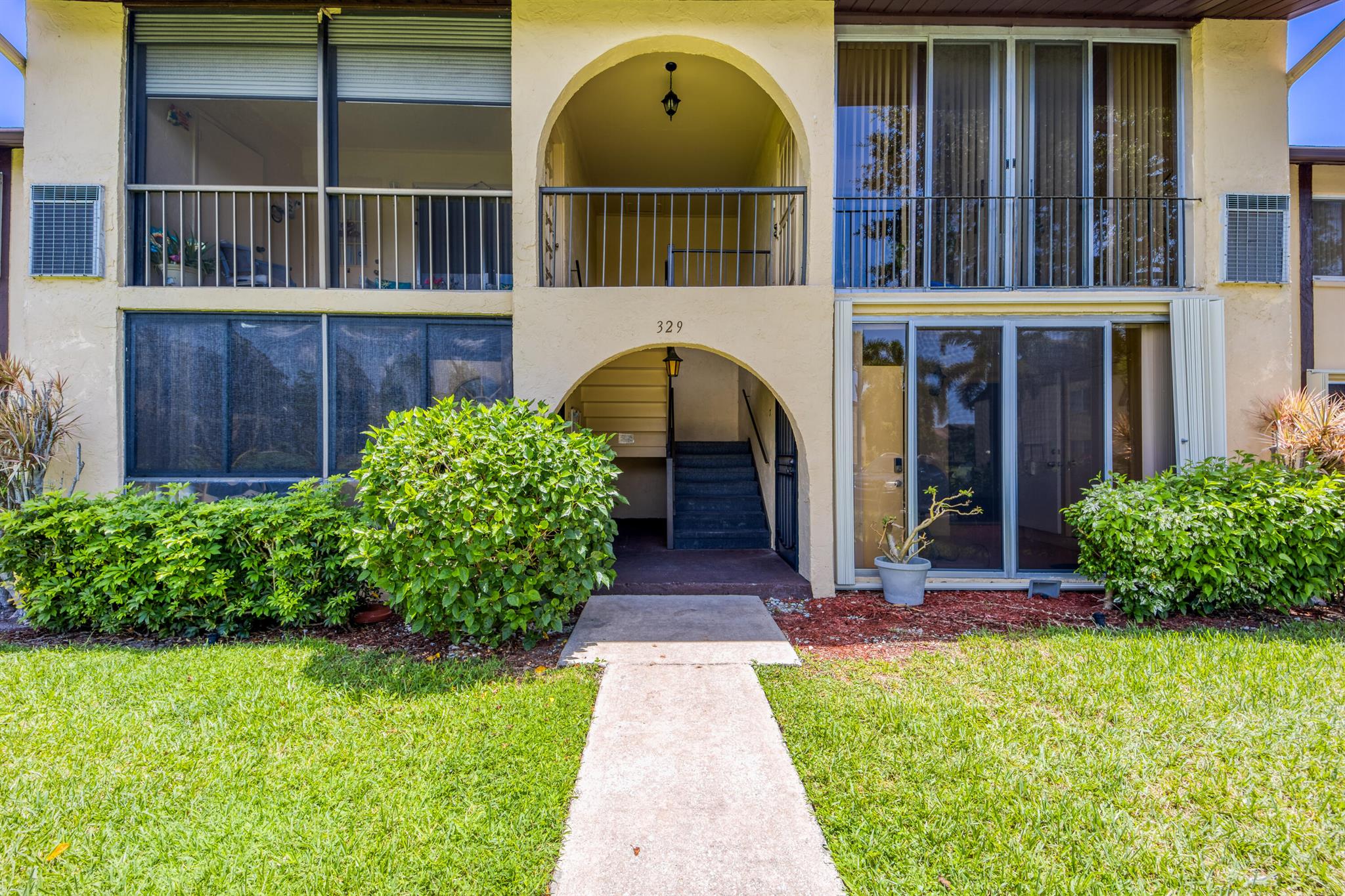 329 Pine Ridge Circle D1