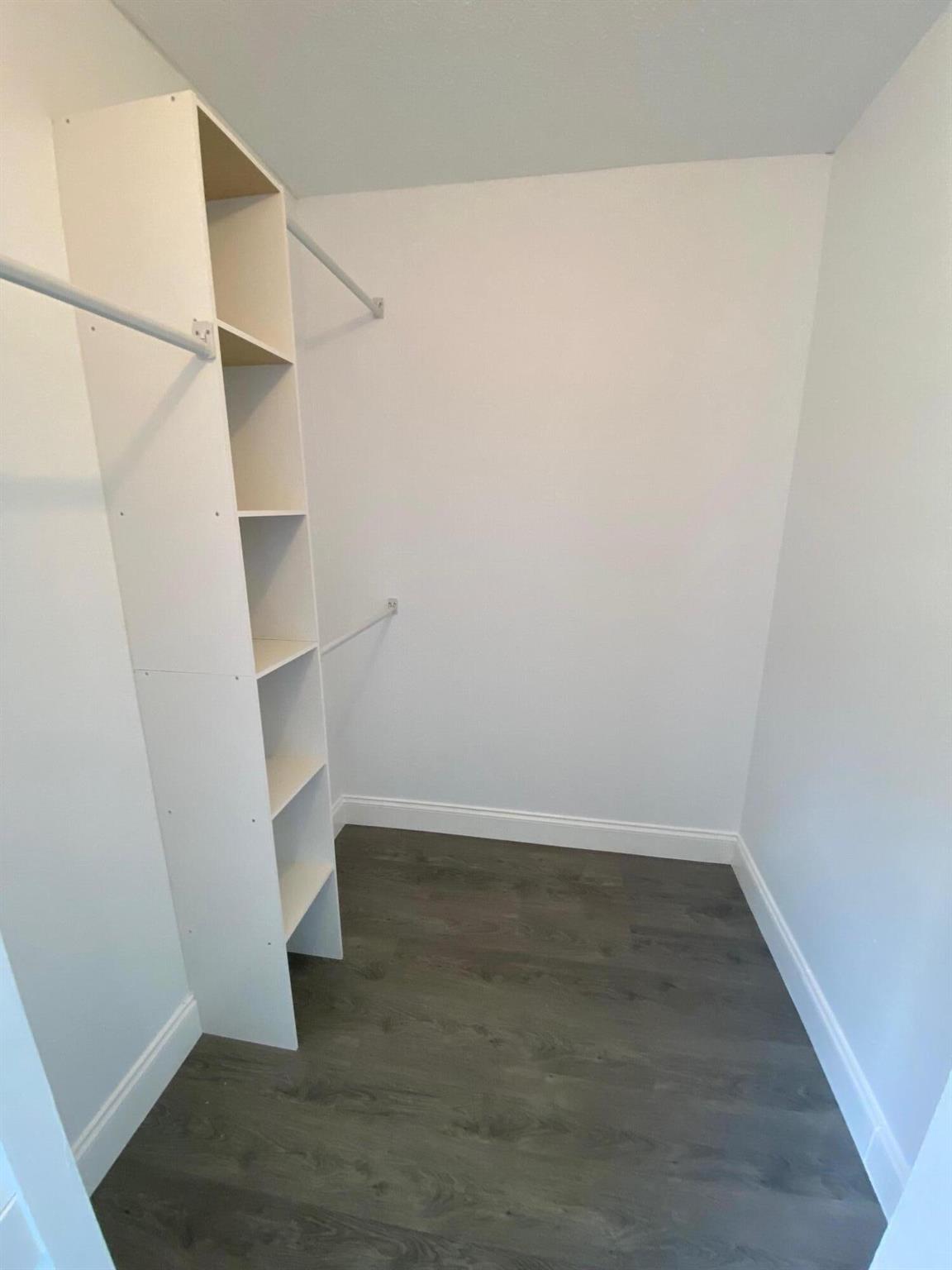 526 Shady Pine Way D1