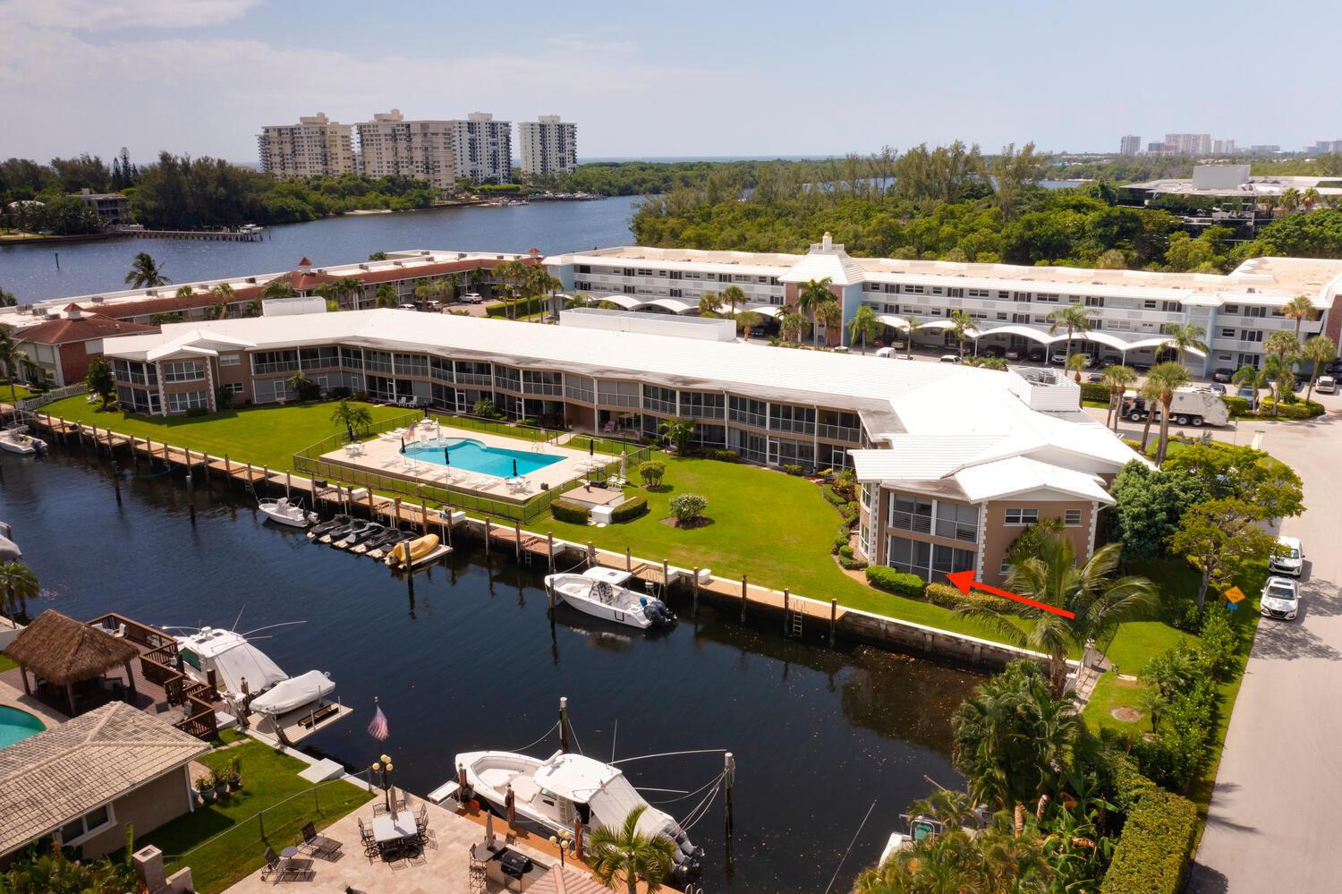 701 NE Harbour Terrace 1010