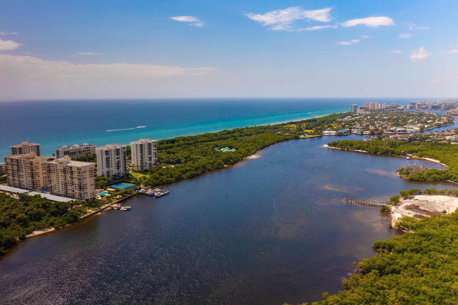 701 NE Harbour Terrace 1010