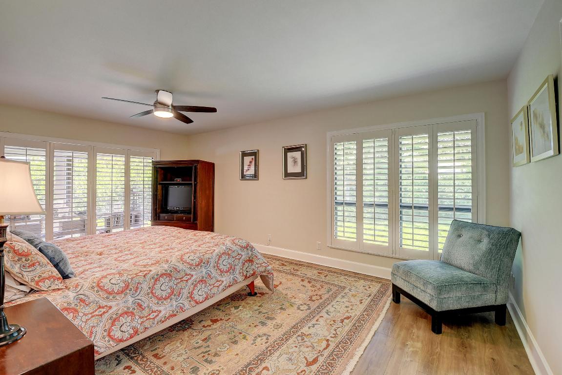 624 W Lakewoode Circle