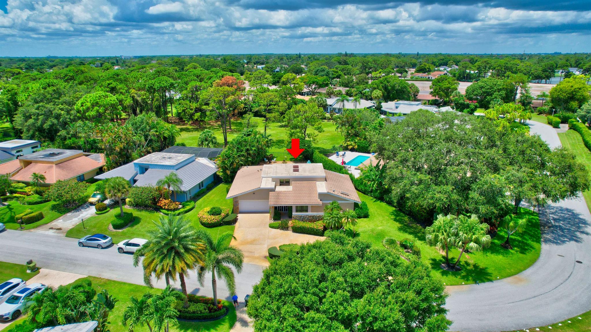 624 W Lakewoode Circle