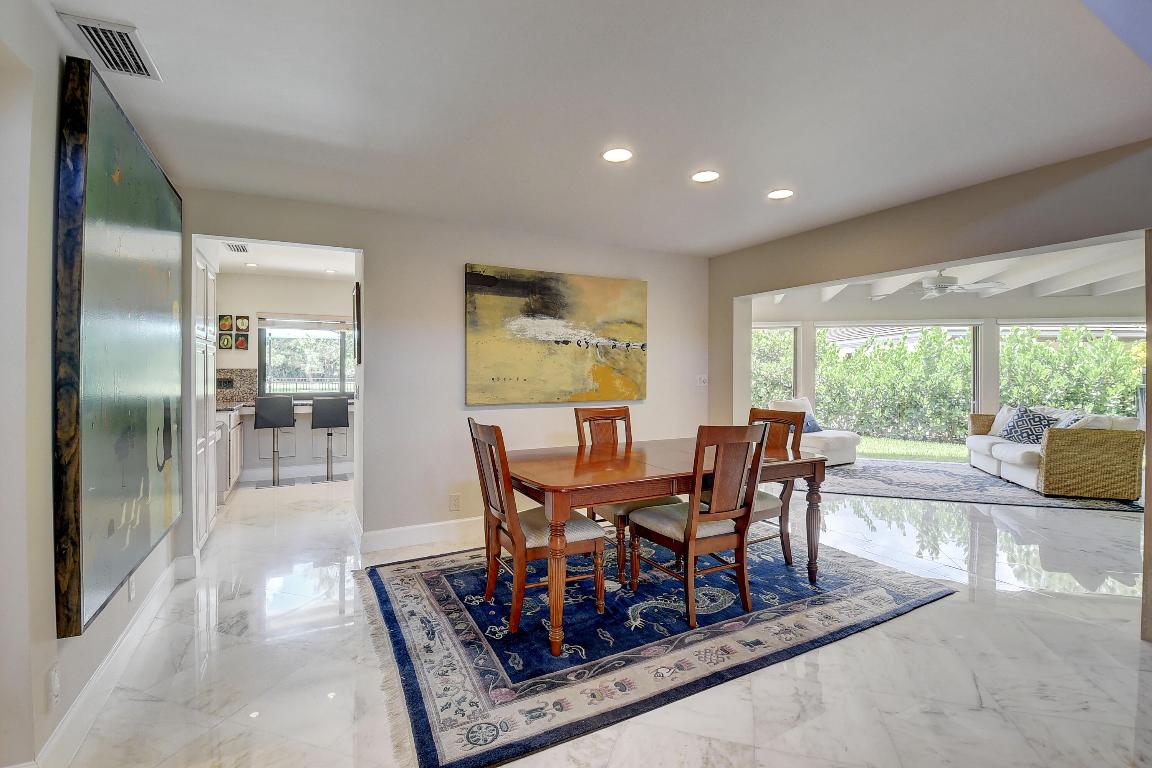 624 W Lakewoode Circle