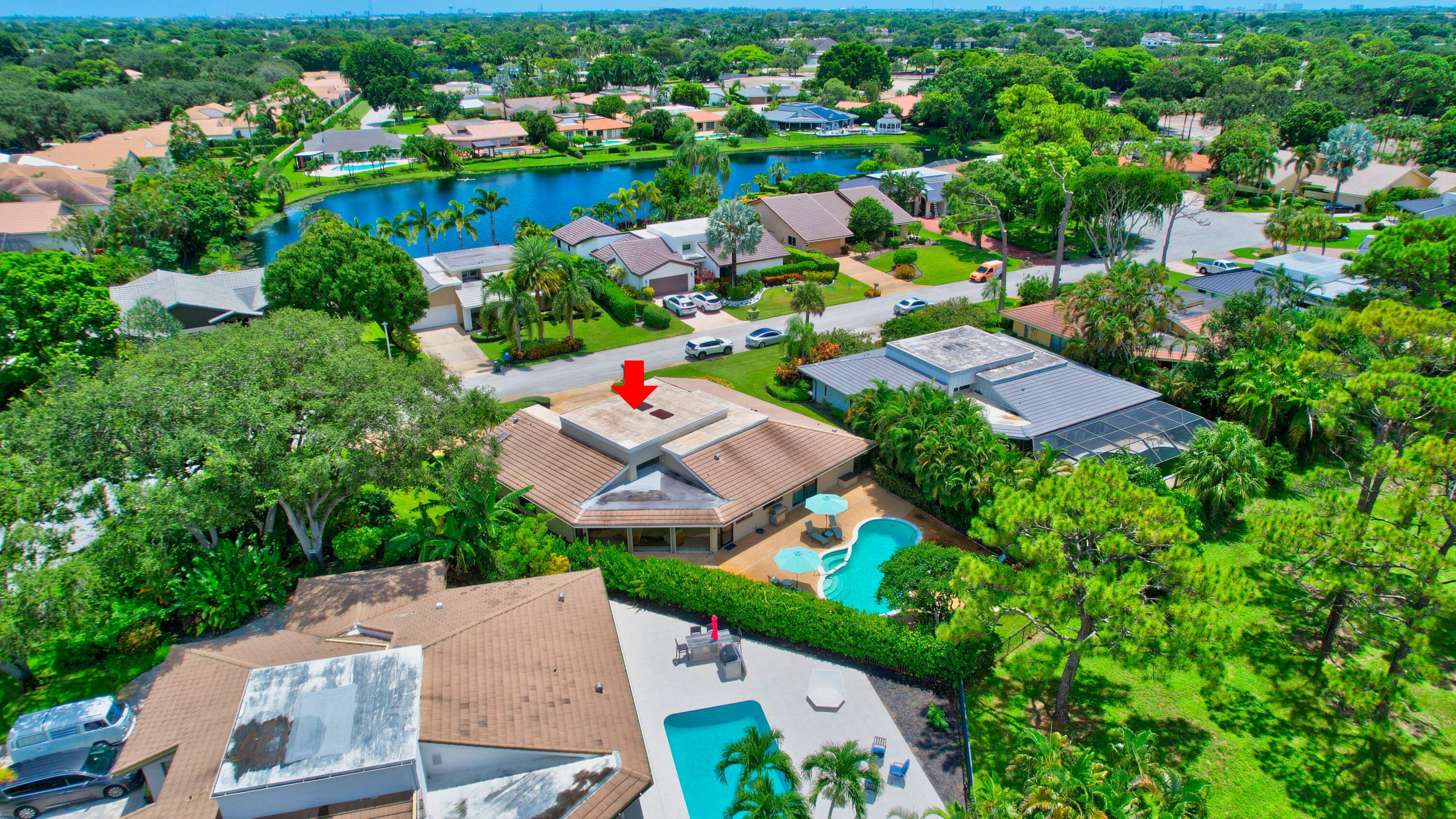 624 W Lakewoode Circle