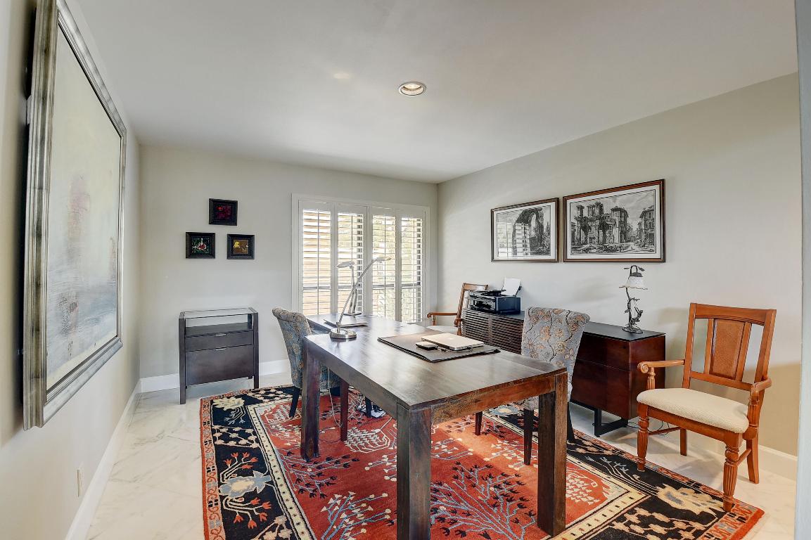 624 W Lakewoode Circle