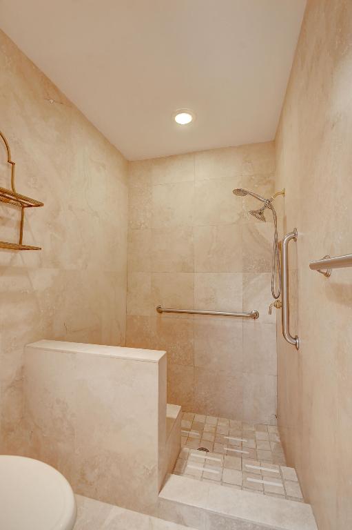 624 W Lakewoode Circle