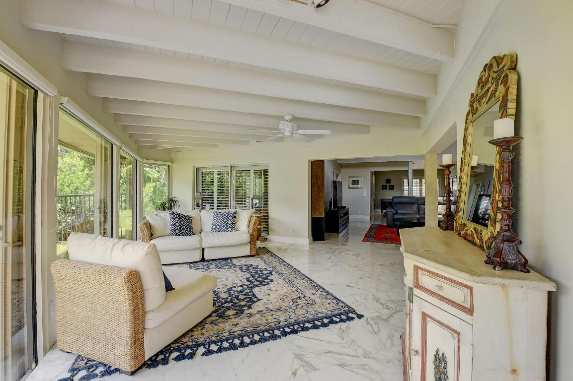 624 W Lakewoode Circle