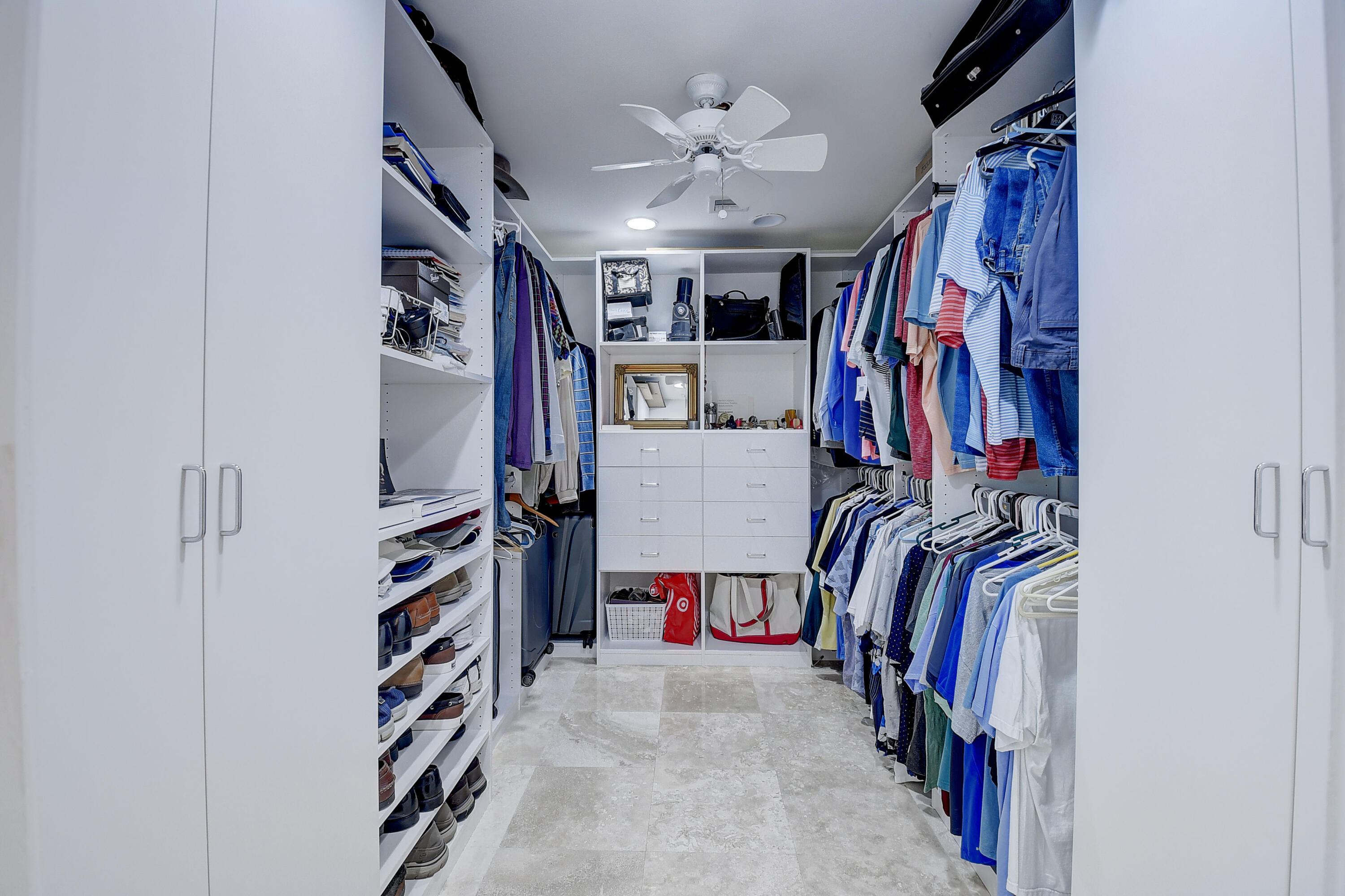 624 W Lakewoode Circle