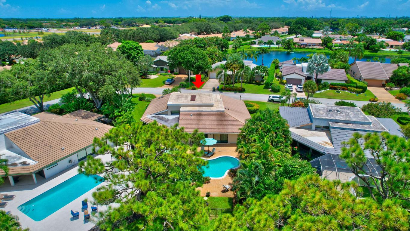 624 W Lakewoode Circle