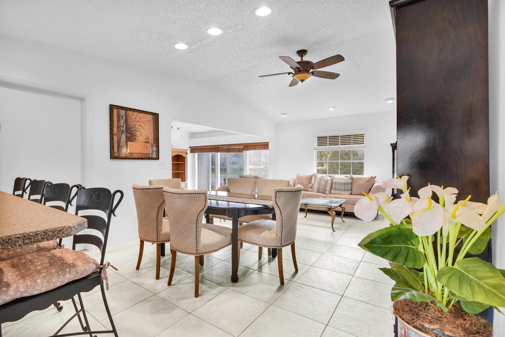 16004 Laurel Oak Circle