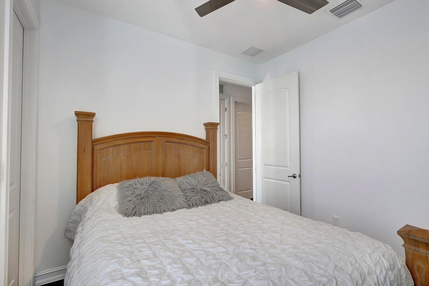 100 NW 69th Circle 132