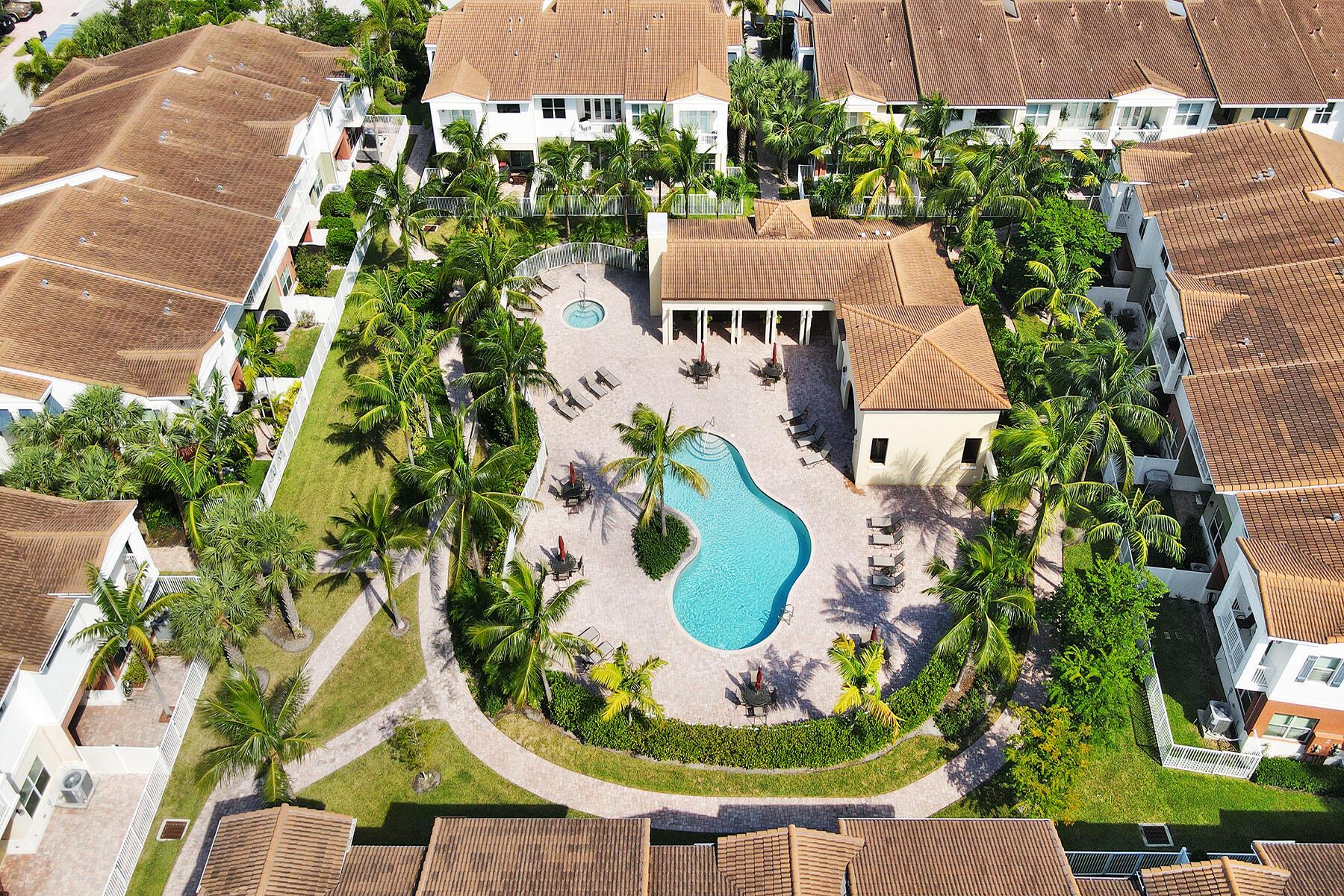 100 NW 69th Circle 132