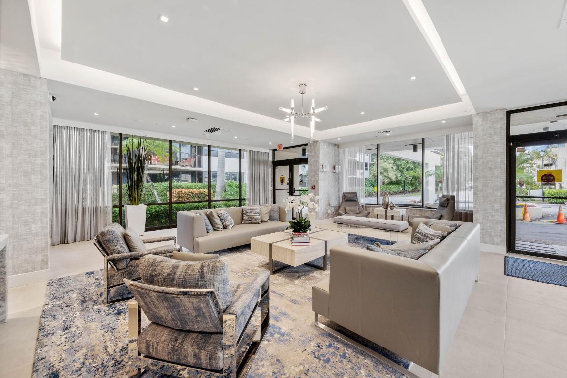 899 Jeffery Street 108