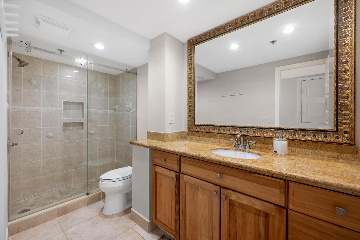 899 Jeffery Street 108