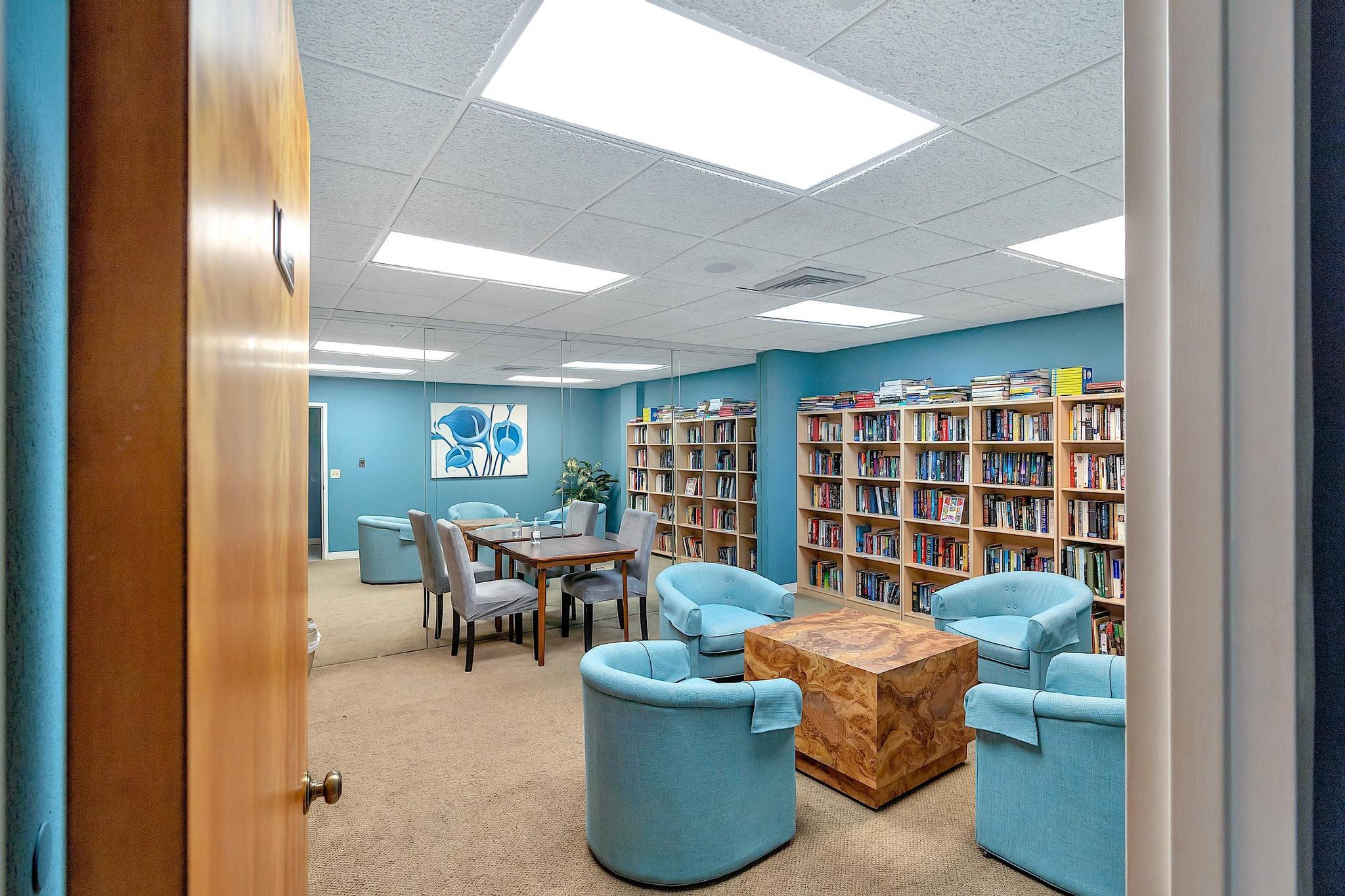 1850 Homewood Boulevard 114