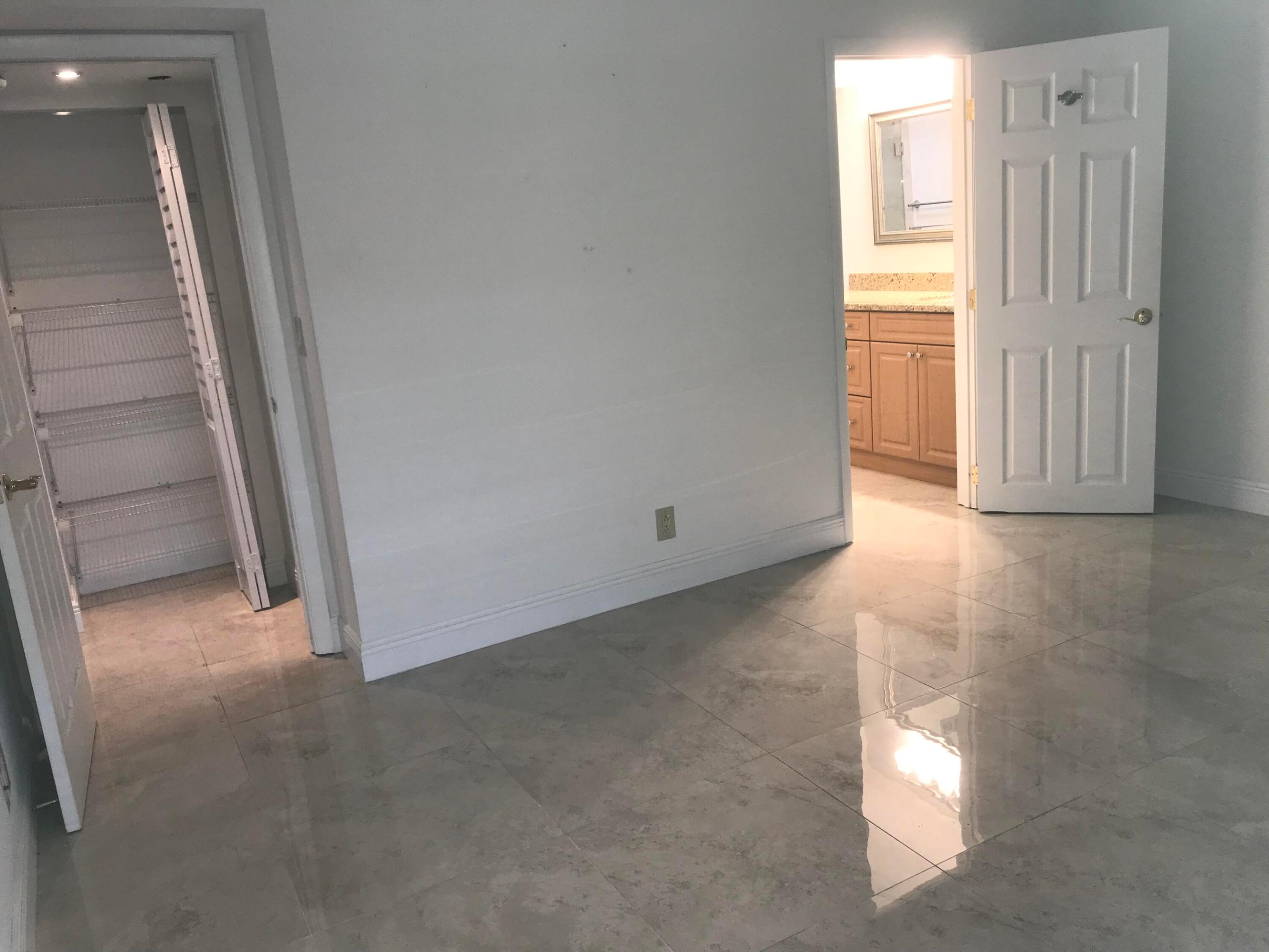 1850 Homewood Boulevard 114