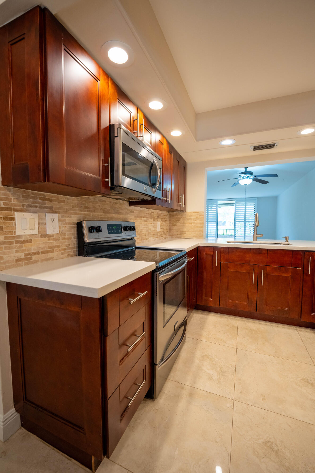 1850 Homewood Boulevard 114