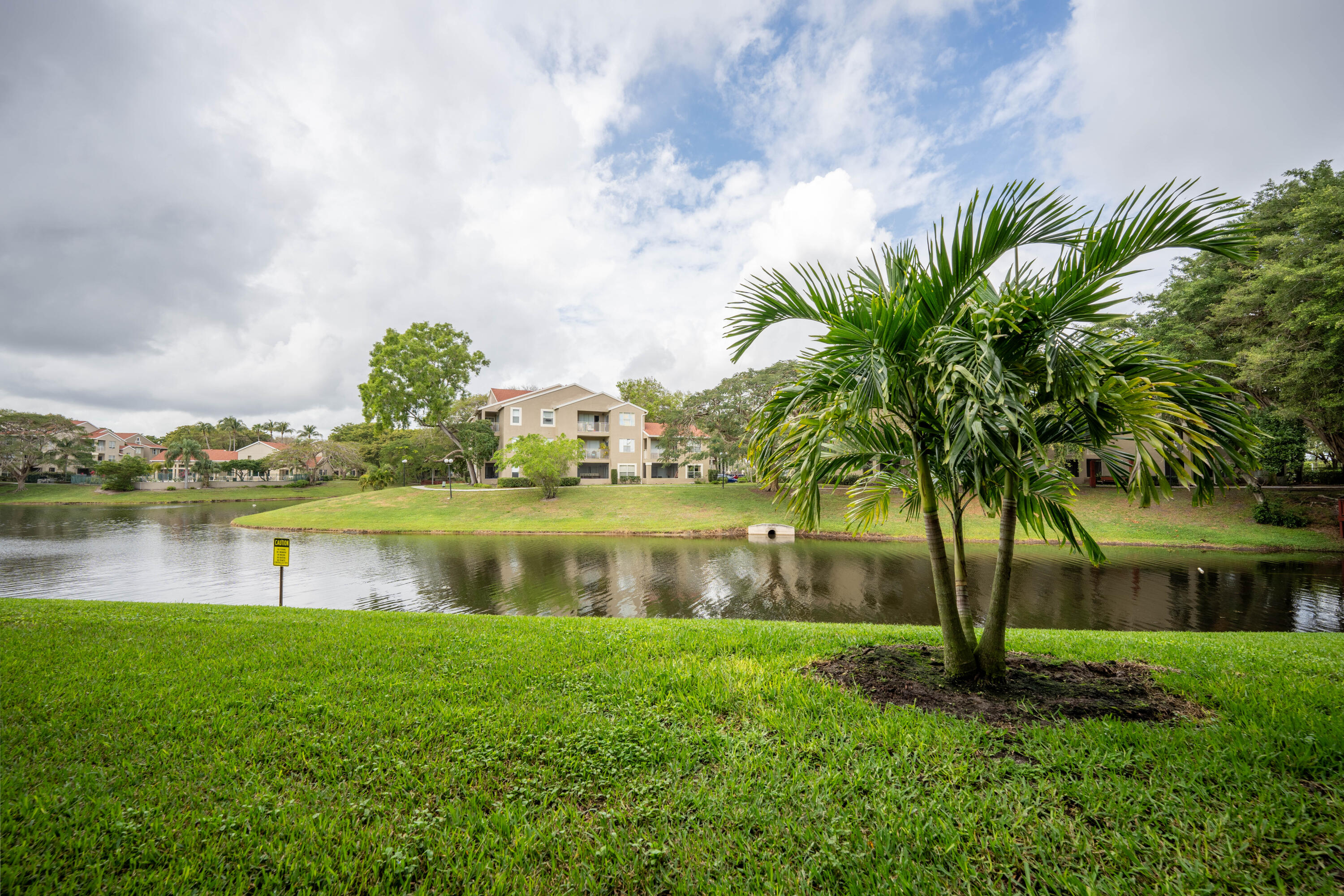 1850 Homewood Boulevard 114