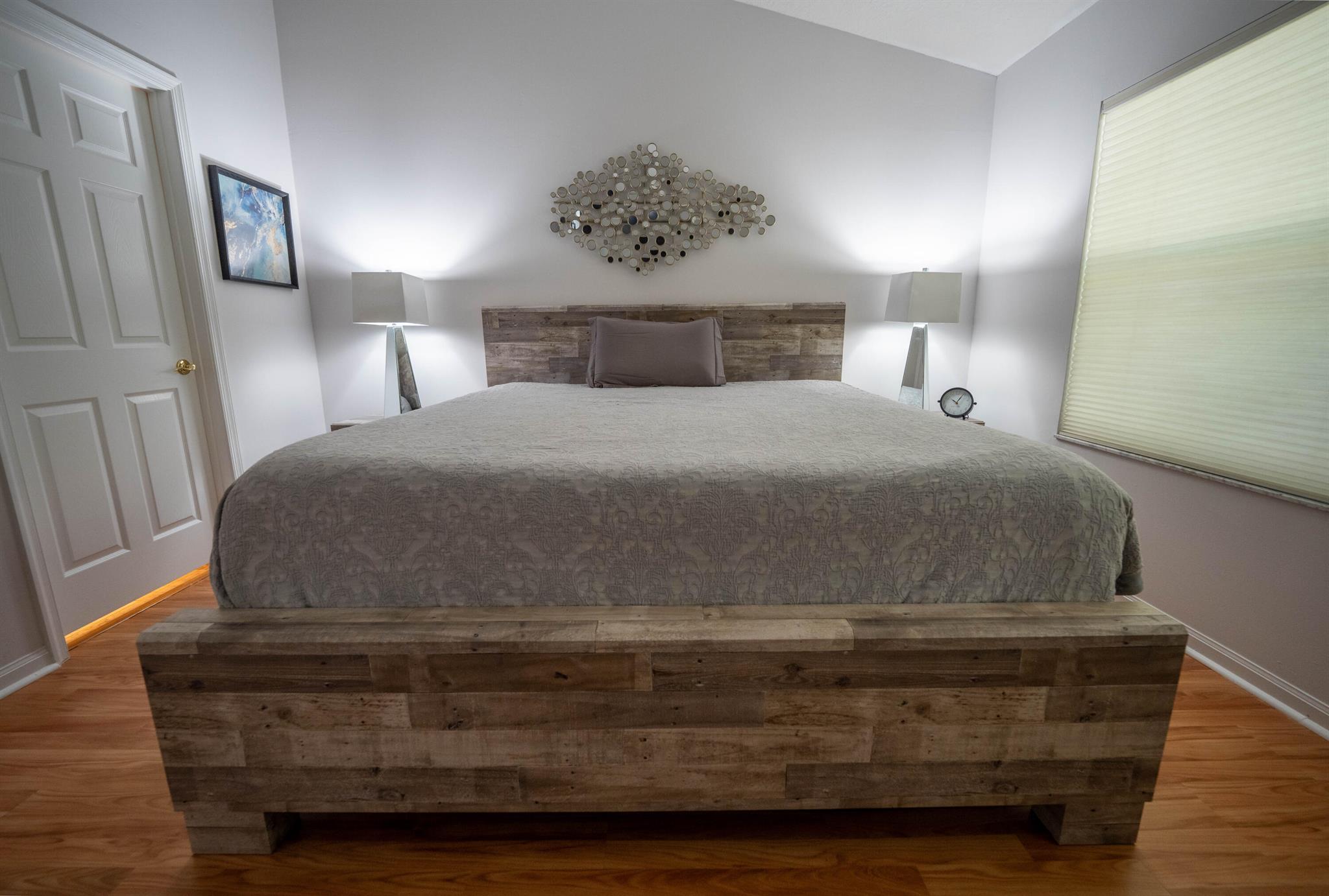 12882 Hampton Lakes Circle