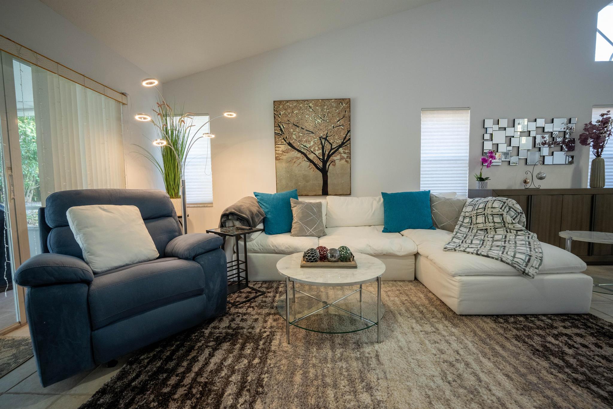 12882 Hampton Lakes Circle