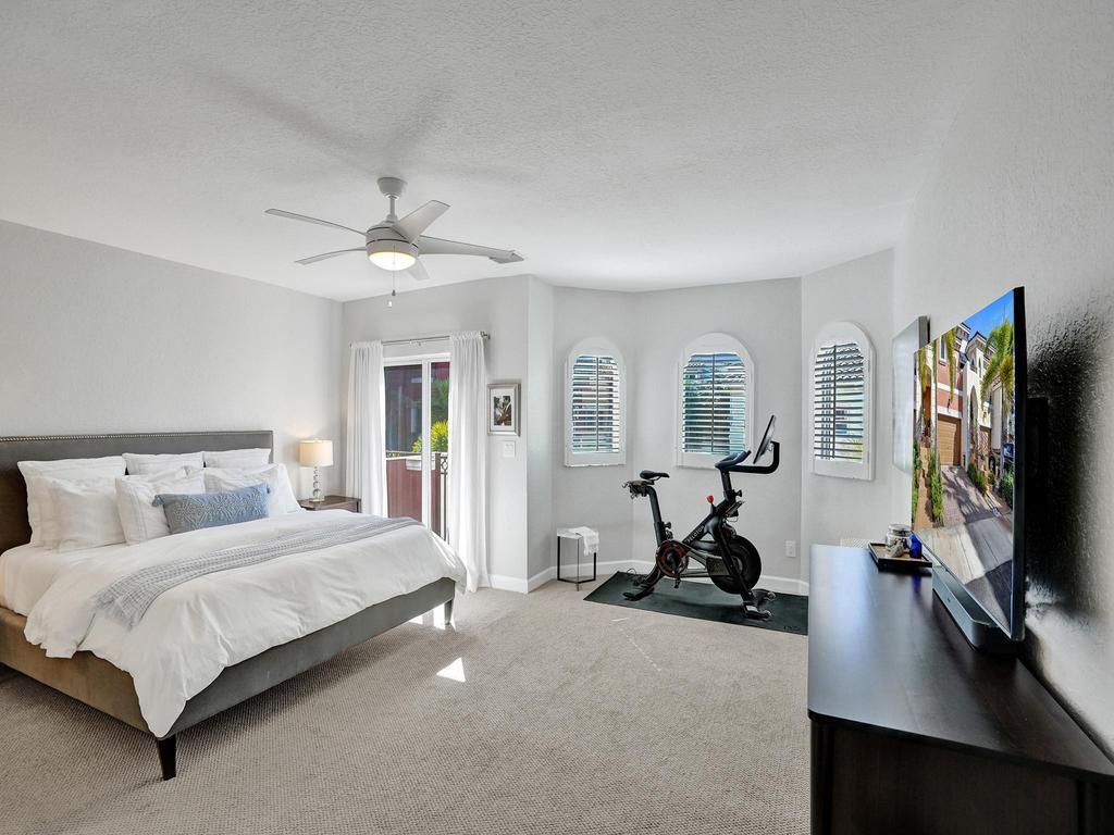 1505 Coastal Bay Boulevard