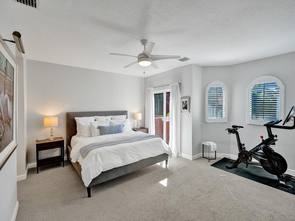 1505 Coastal Bay Boulevard