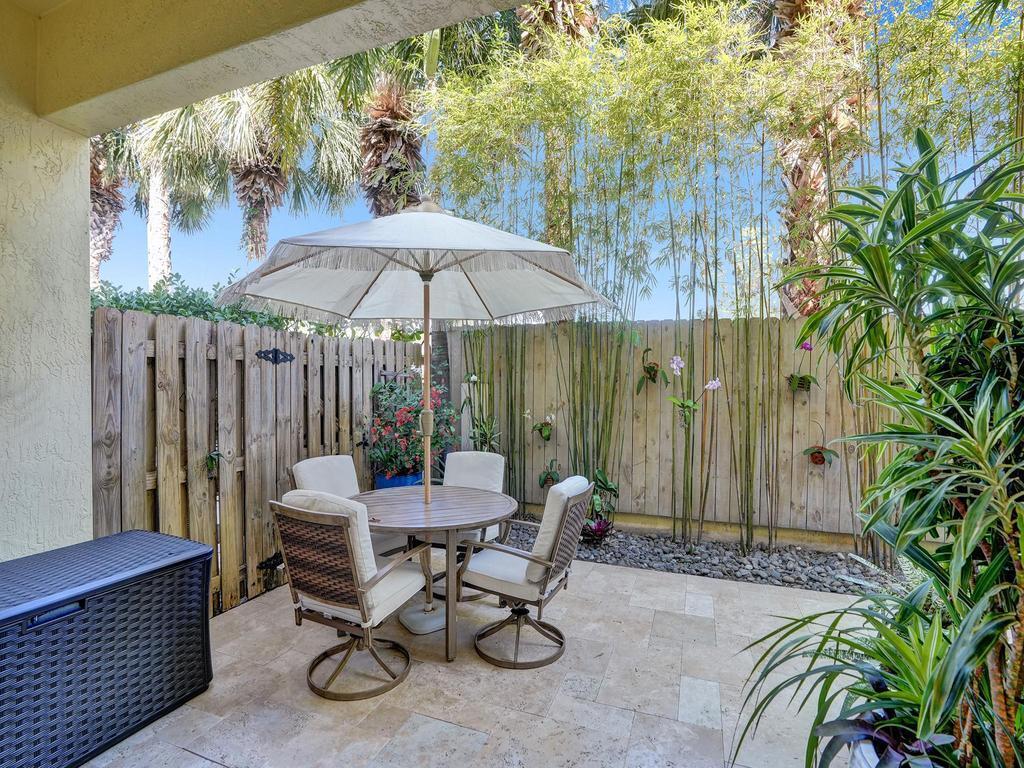 1505 Coastal Bay Boulevard