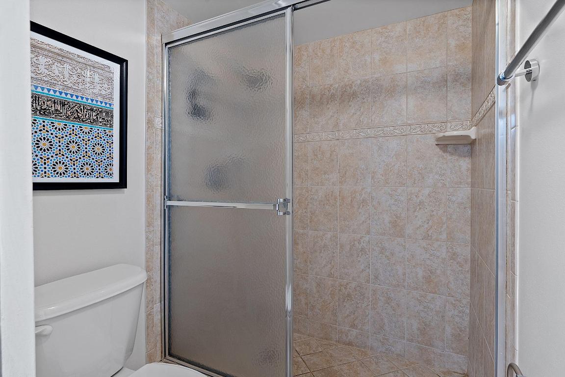 950 Lavers Circle Apt F-205