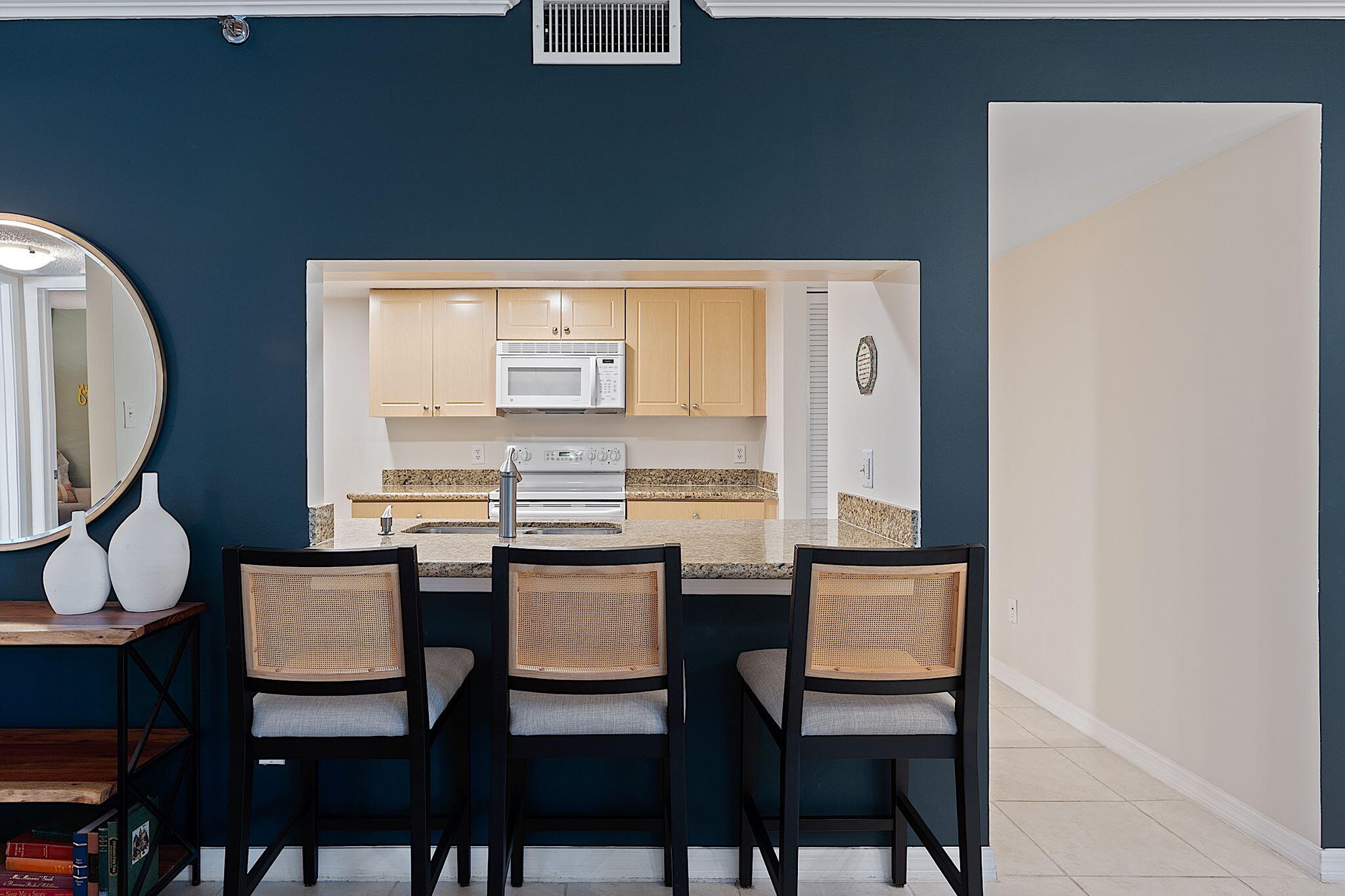 950 Lavers Circle Apt F-205