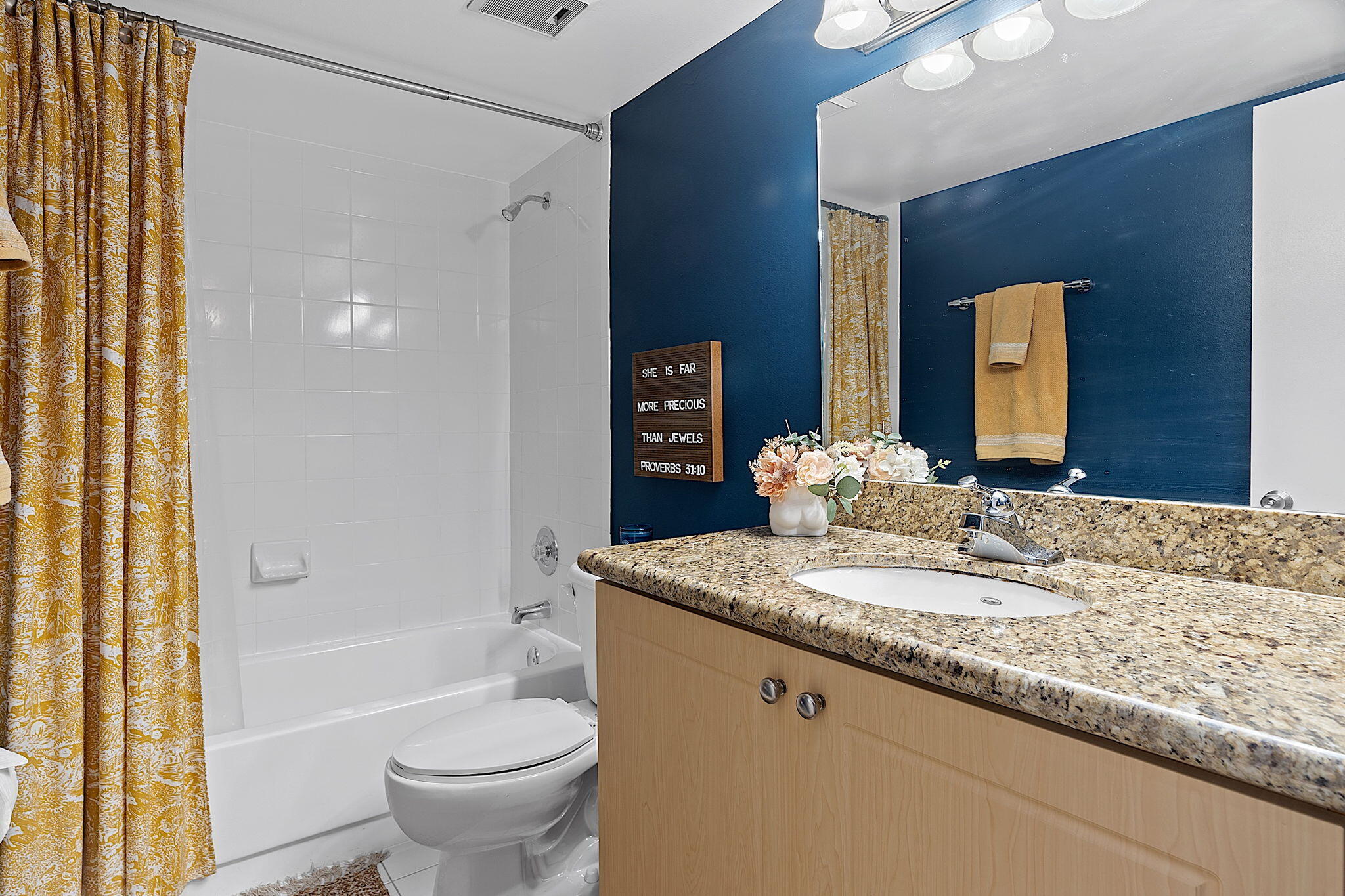 950 Lavers Circle Apt F-205