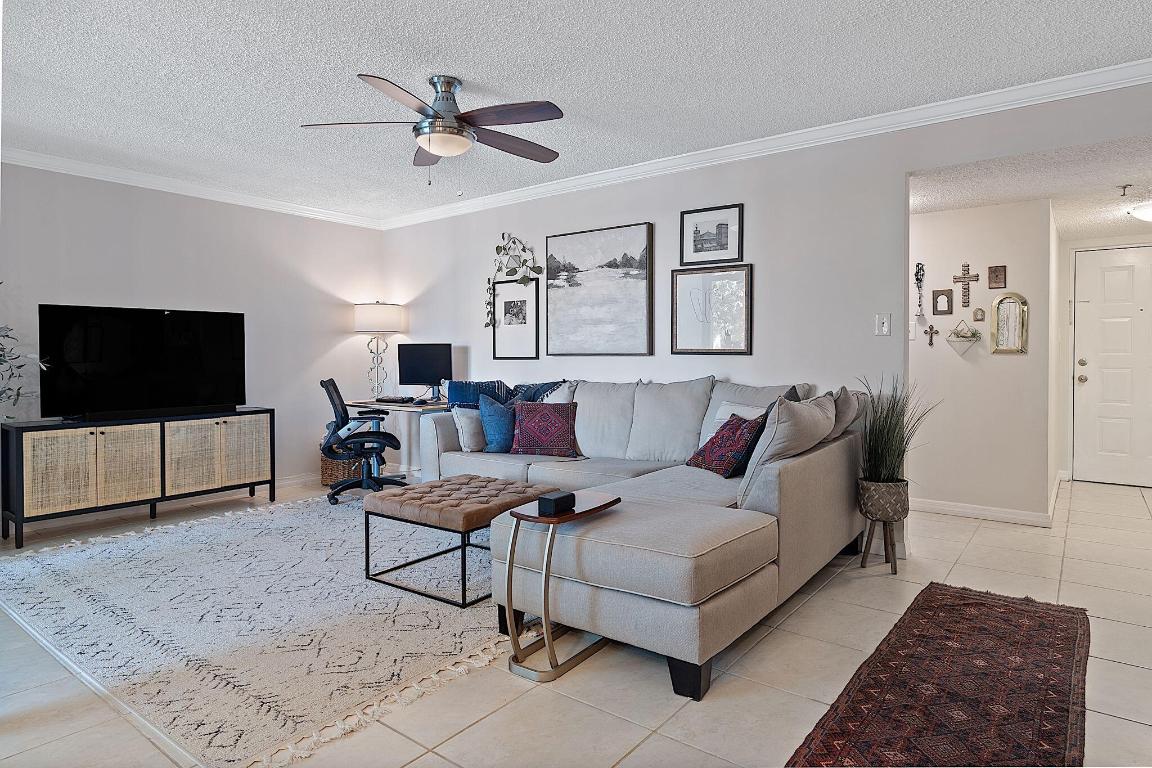 950 Lavers Circle Apt F-205