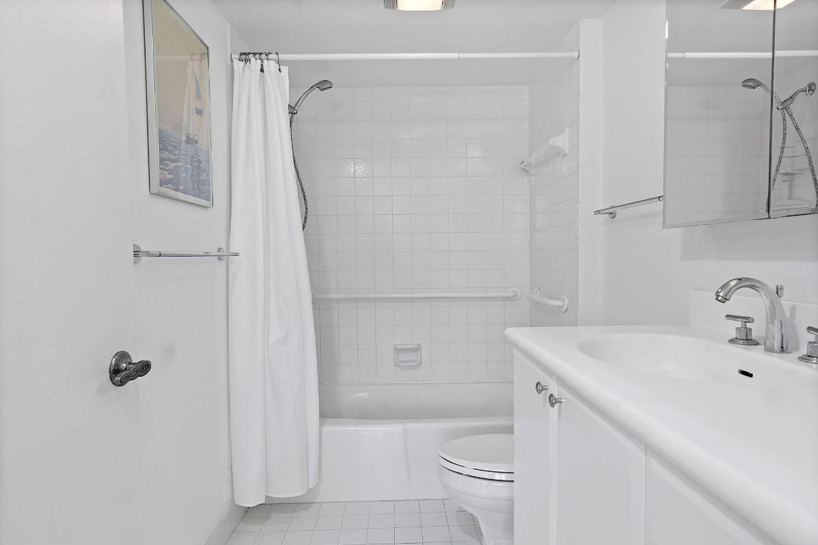 1 Harbourside Drive 3606