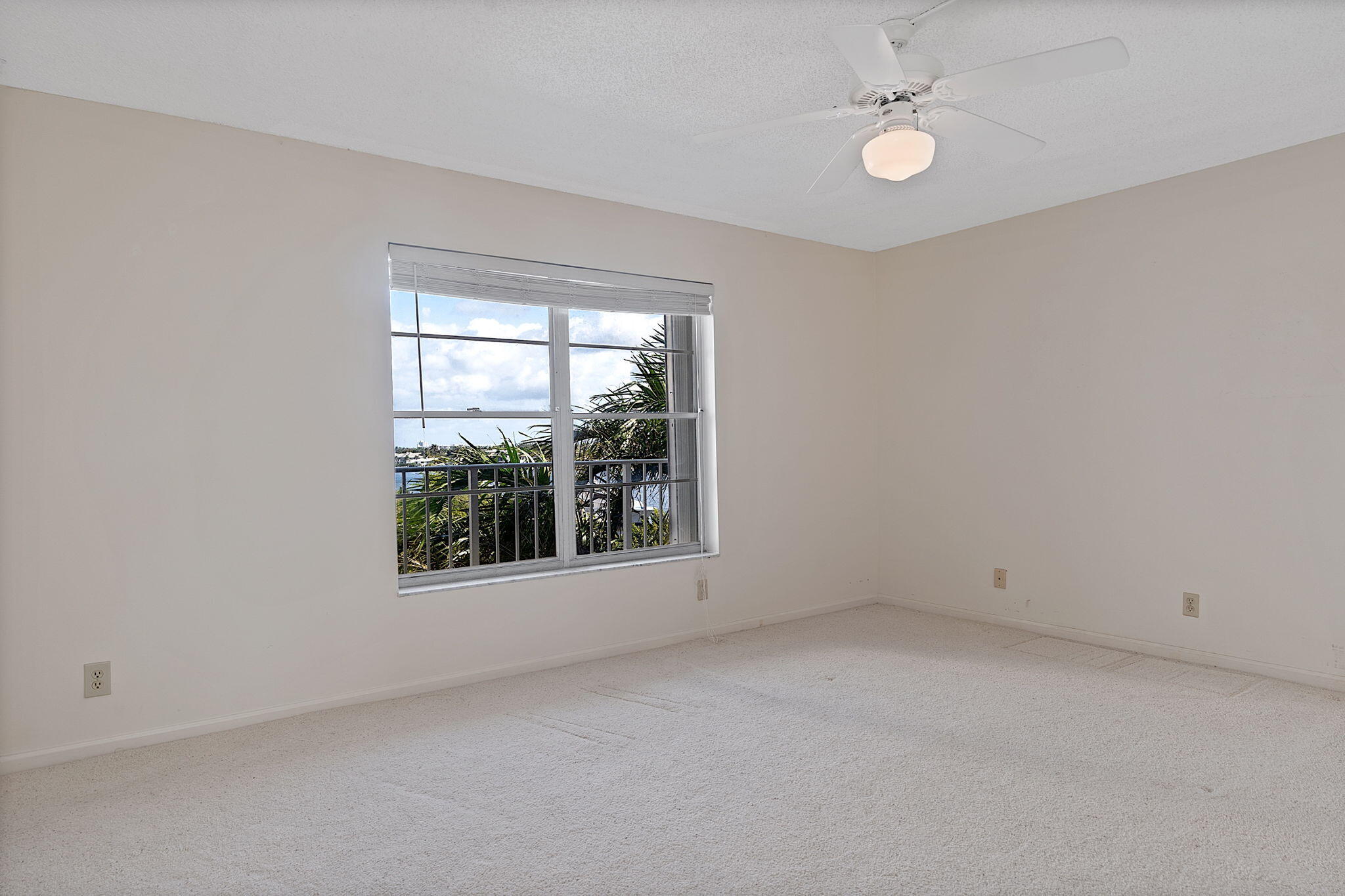 1 Harbourside Drive 3606