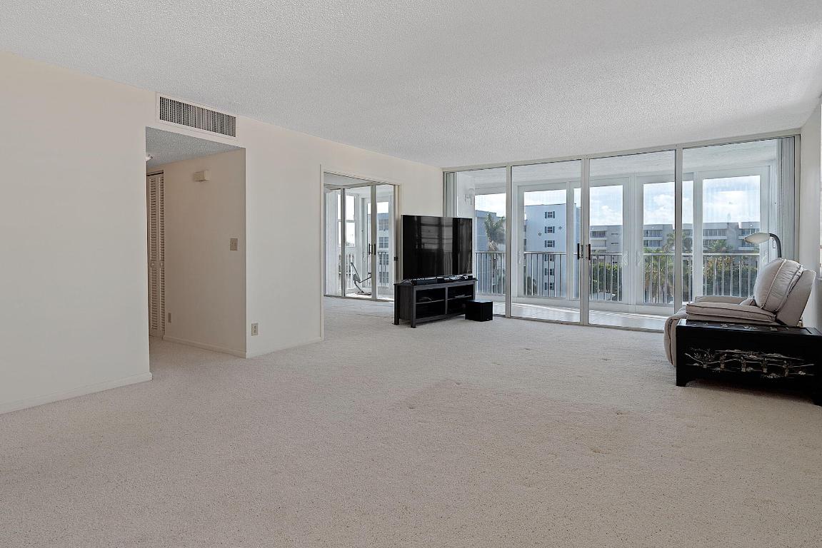 1 Harbourside Drive 3606