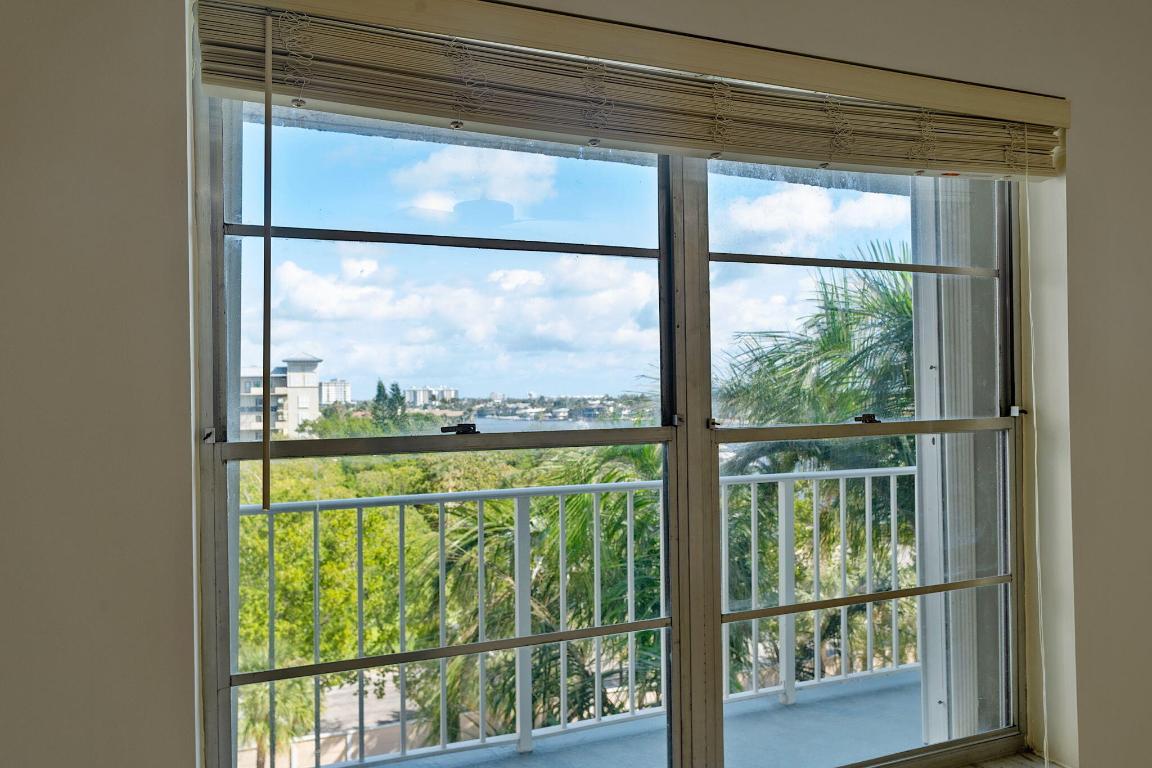 1 Harbourside Drive 3606