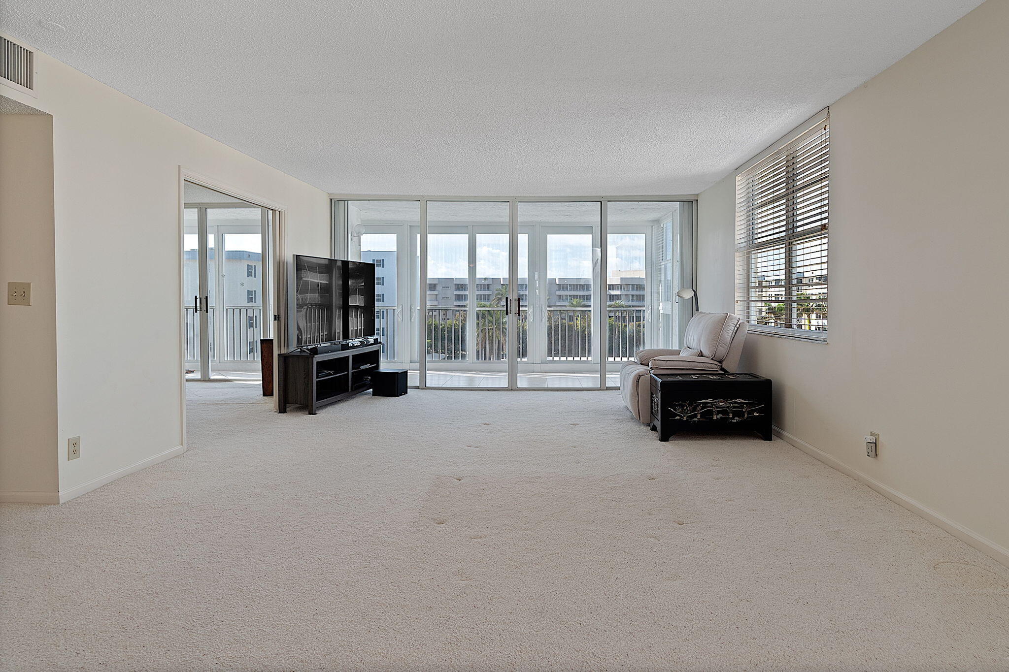 1 Harbourside Drive 3606